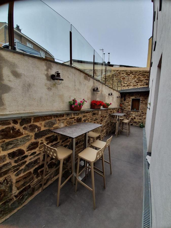 Albergue Casa Cuartel A Fonsagrada Εξωτερικό φωτογραφία