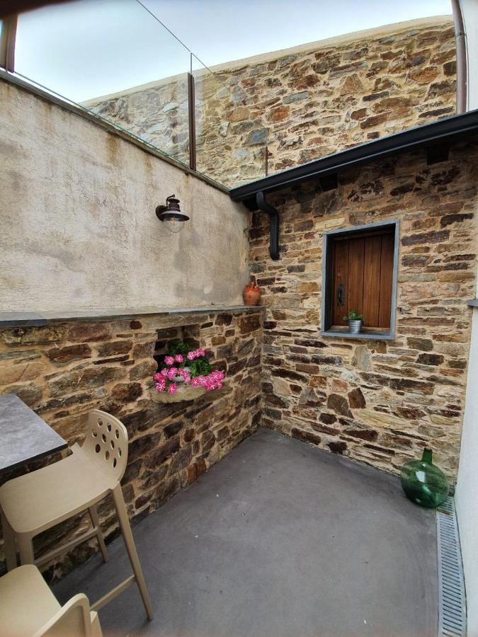 Albergue Casa Cuartel A Fonsagrada Εξωτερικό φωτογραφία
