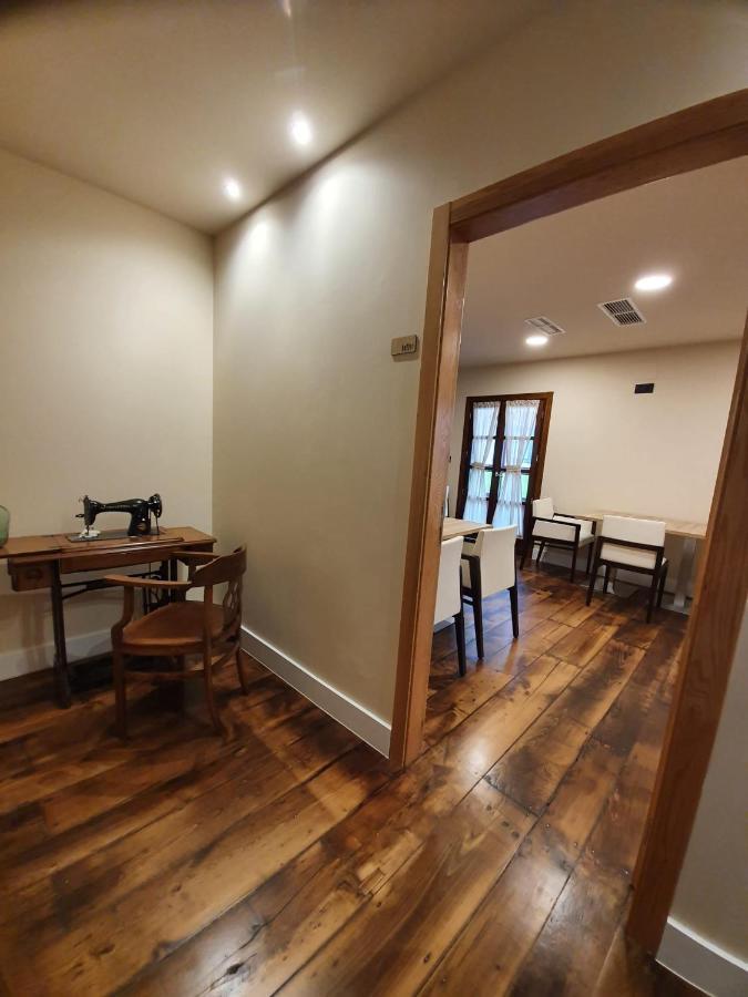 Albergue Casa Cuartel A Fonsagrada Εξωτερικό φωτογραφία